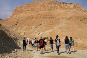 Aufstieg auf Massada bei 35 Grad!