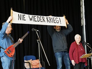 15_DSC01809_Nie_wieder_Krieg_72dpi